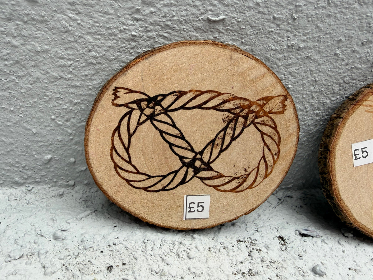 Handmade Pyrography Wood Collection Slices – Rustic Countryside Designs